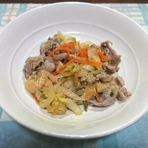 簡単ヘルシー(^^)豚肉＋白菜＋人参の塩麹炒め♪